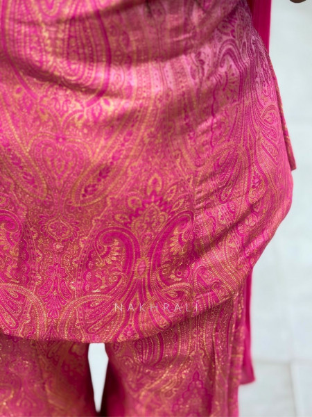 Kaelina Magenta Suit Set with Intricate Paisley Embellished Work