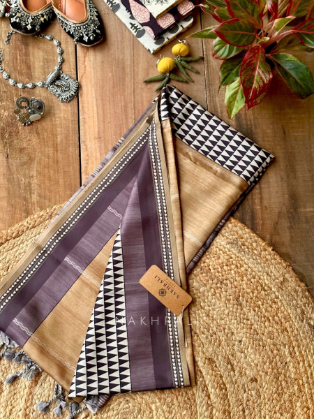 Aavya Grey Printed Silk Saree