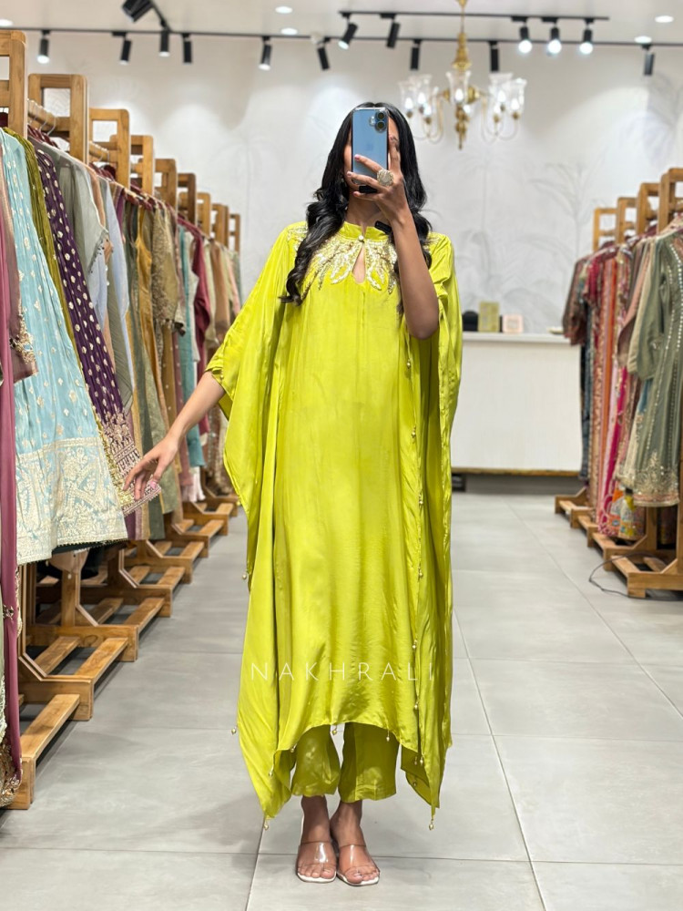 Image of Parnika Parrot Green Kaftan Set with Sequin and Cut Dana Neck Collar Work