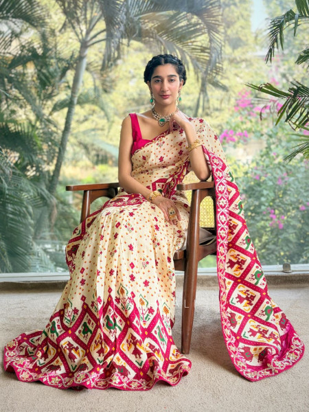 Mira Cream Silk Saree with Magenta Digital Print