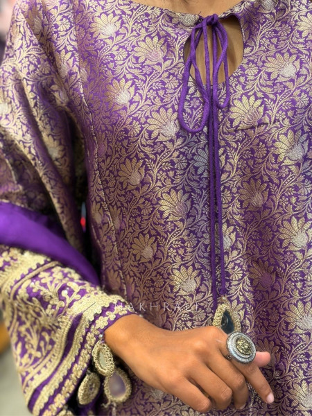 Nayara Banarasi Brocade Kurta Set with Zari Gota Work