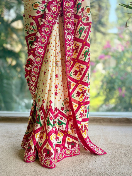 Mira Cream Silk Saree with Magenta Digital Print