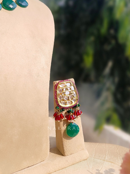 Viridelle Emerald Cluster Choker Set