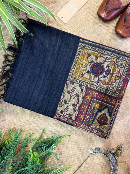 Preyasi grey Khadi Cotton Saree with Kalamkari Print