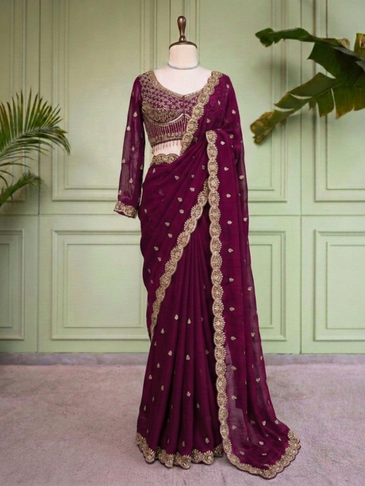 Image of Suvika Maroon Saree with Readymade Blouse And Zari Scalloped Border