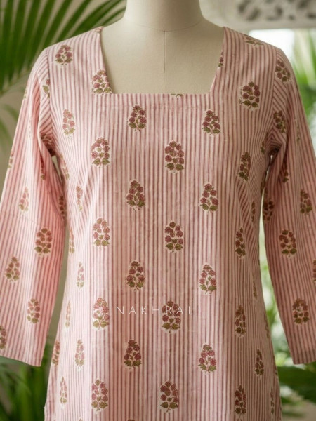 Natkhat Light Pink Printed Cotton Short Kurti