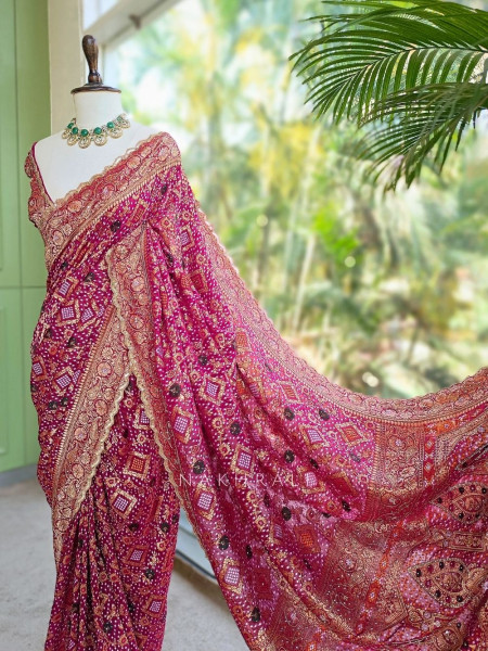 Nayan-noor Magenta Bandhani Saree with Zari Weave