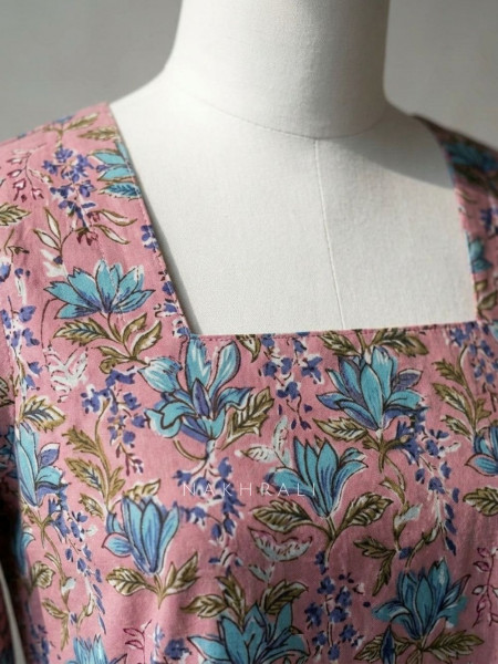 Natkhat Purple Printed Cotton Short Kurti