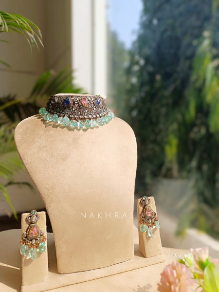 Opaline Aurora Choker Set