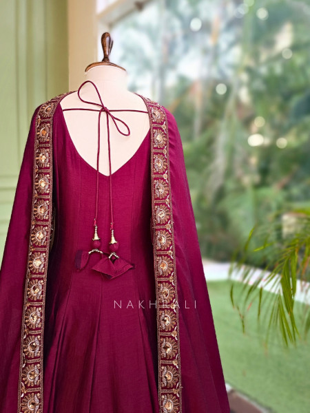 Dastaan Wine Chinon Kalidar Anarkali Set