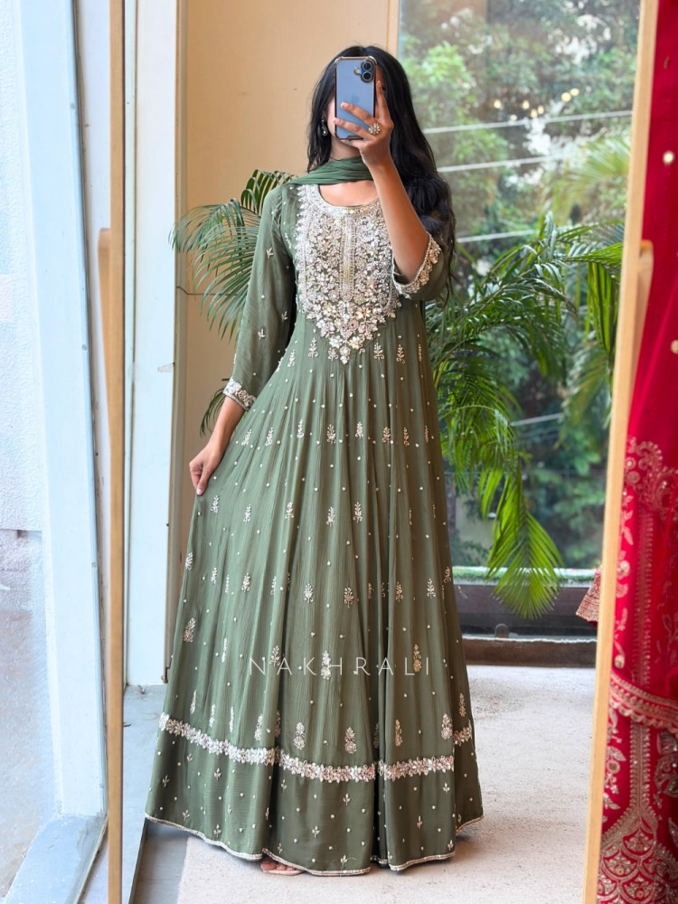 Image of Reem Mehndi Green Anarkali Suit Set With Zari Sequin Yoke Work