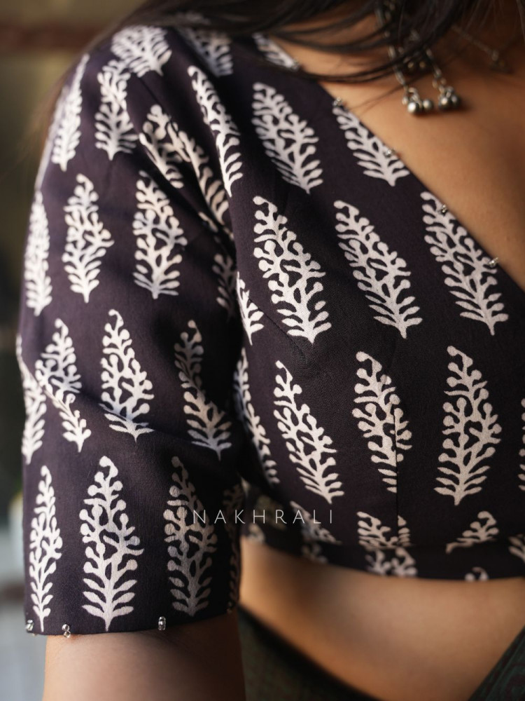 Image of Chhapayi Black Cotton Printed Blouse with Traditional Motifs