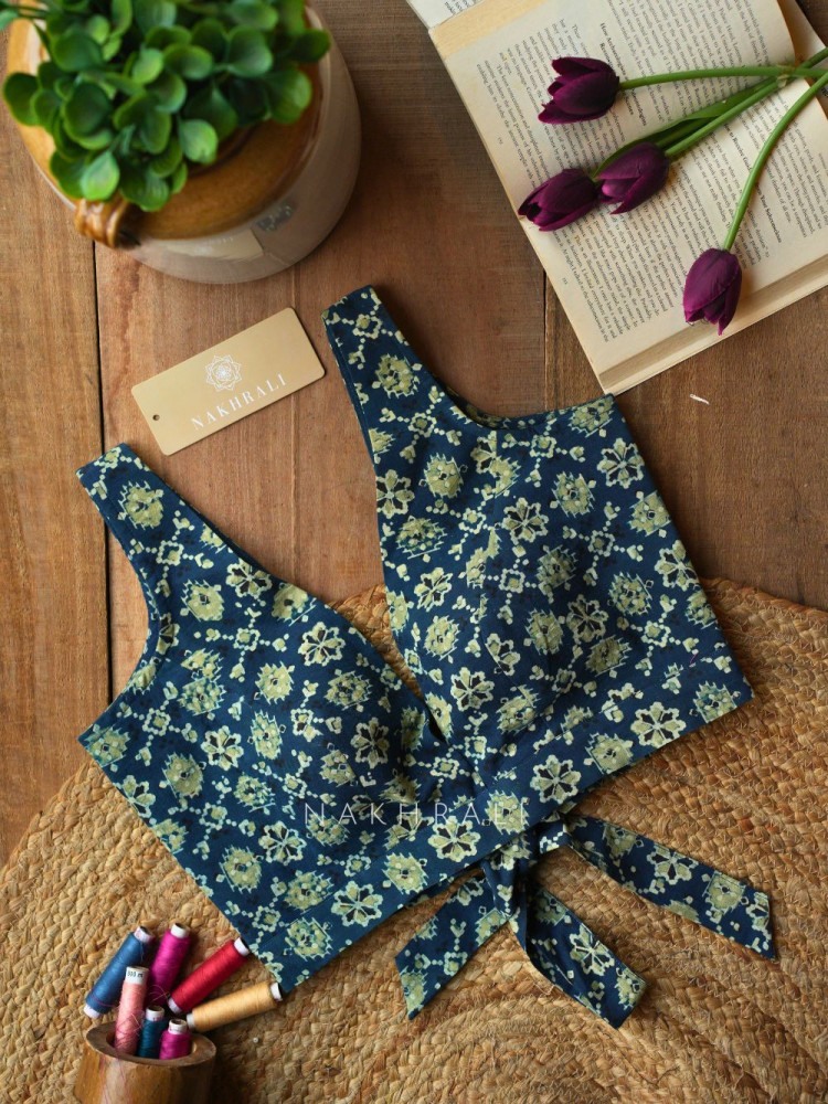 Image of Rupansh Blue Printed Blouse with Back Bow