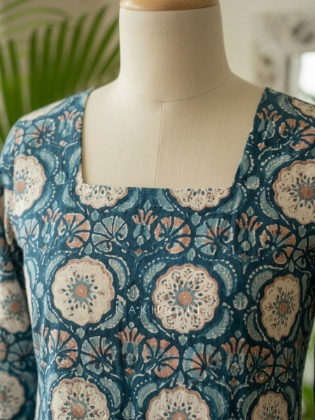 Natkhat Sky Blue Printed Cotton Short Kurti