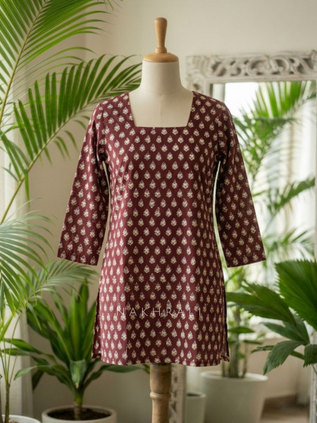 Natkhat Maroon Printed Cotton Short Kurti
