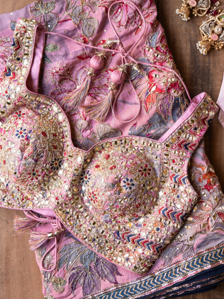 Iris Lilac Saree with Mirror & Embroidery Blouse