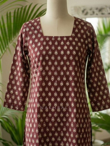 Natkhat Maroon Printed Cotton Short Kurti