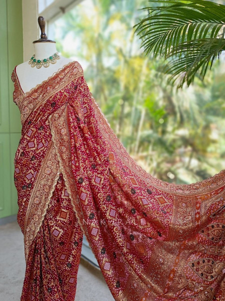 Nayan-noor Maroon Bandhani Saree with Zari Weave