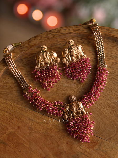 Gajmangal Traditional Magenta Necklace with Earrings