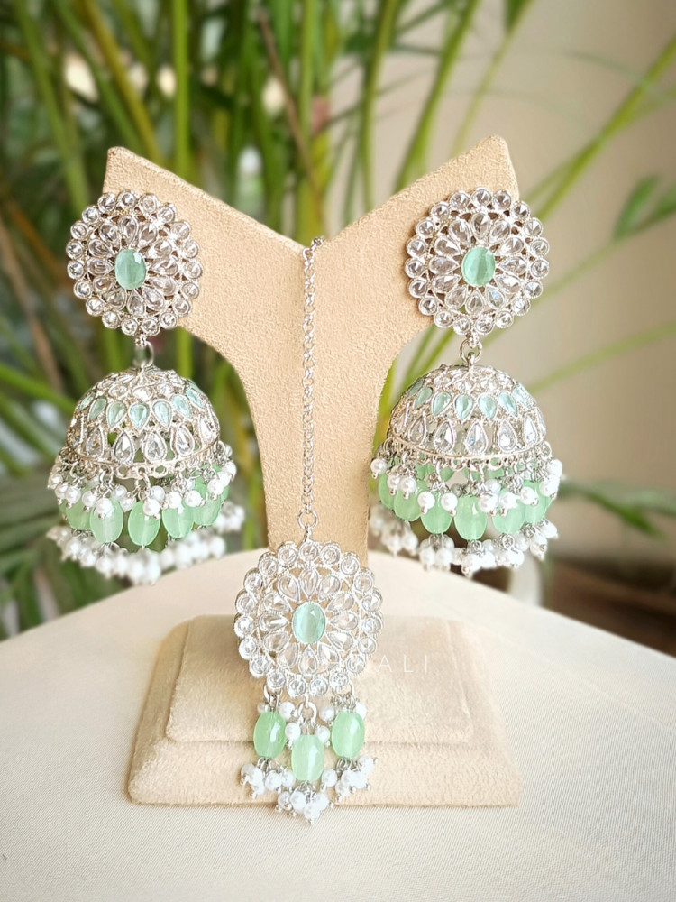 Image of Zafrina Mint Kundan Earring &amp; Tikka Set