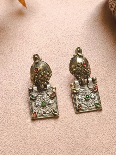 Triveni Antique Silver & Gold Oxidised Necklace & Earrings Set