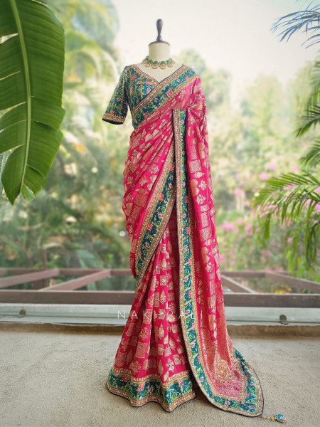 Samriddhi Magenta Saree with Embroidery & Readymade Blouse
