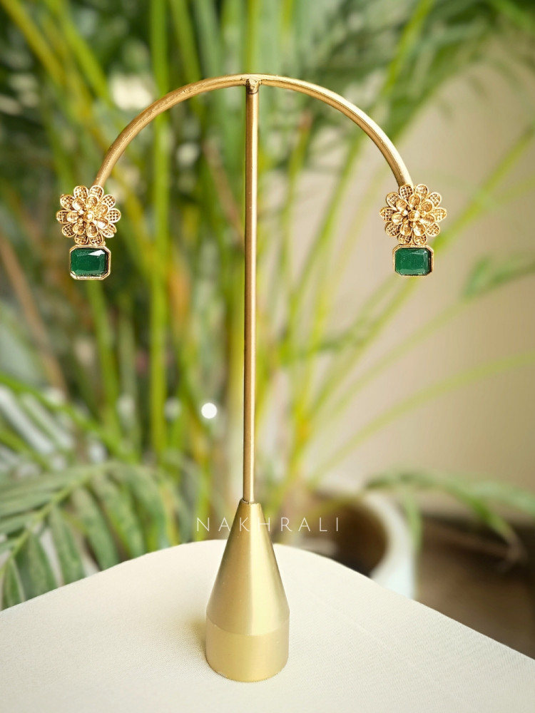 Image of Nayara Green Stud Earrings