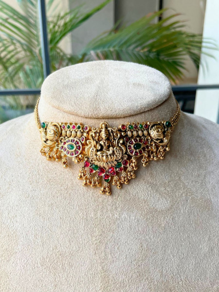 Vaidehi Gold Temple Choker Set