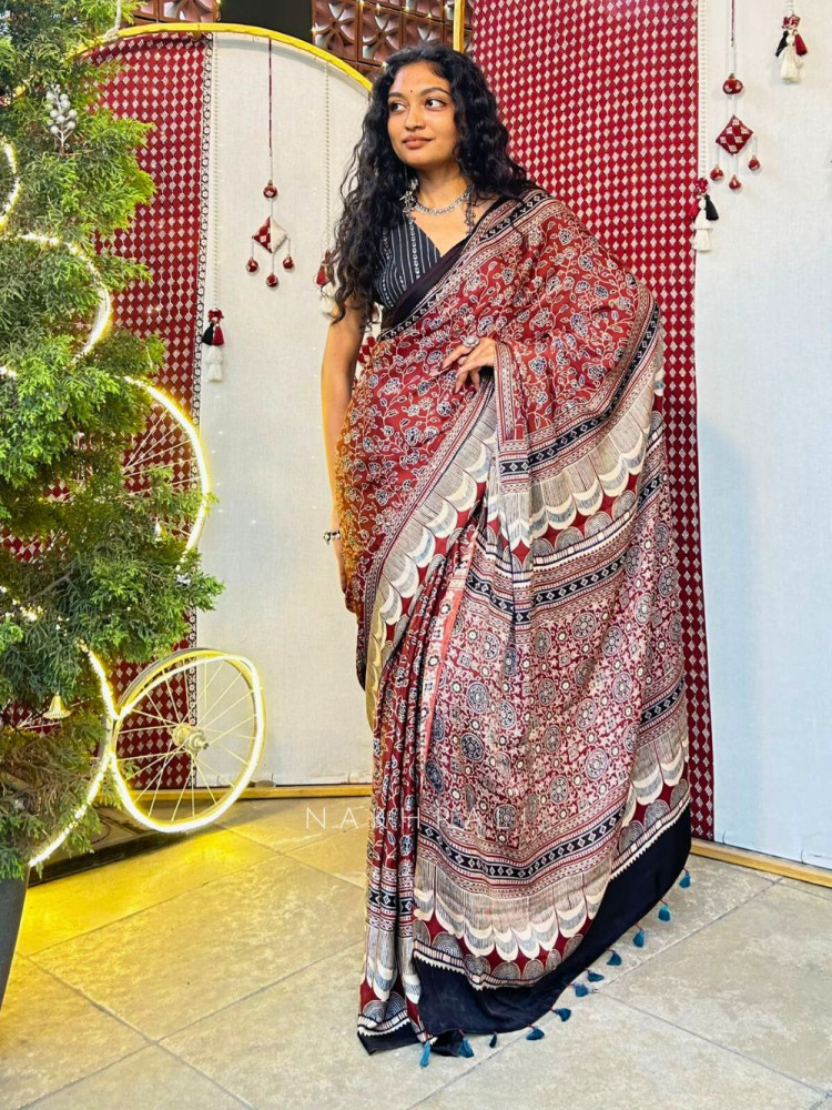 Image of Meher Maroon Printed Modal Saree
