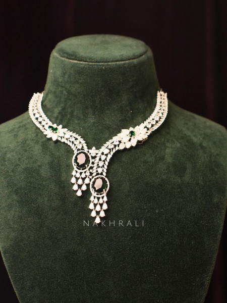 Emerald Green Diamond Necklace Set