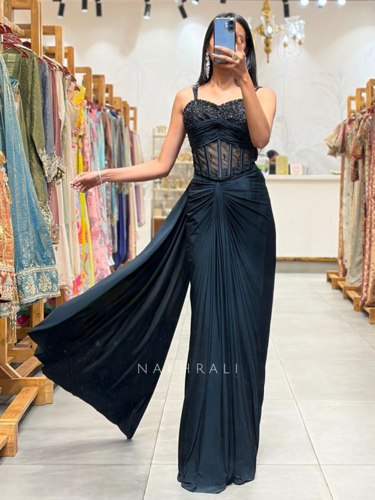 Image of Cyrina Black Crop Top Skirt Set with Cut Dana Work