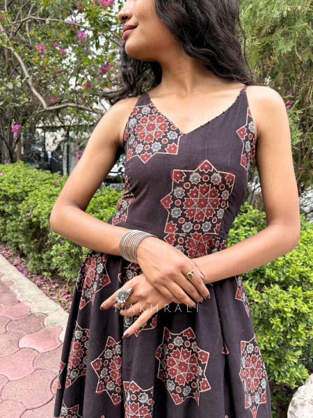 Black Spaghetti Long Cotton Maxi Dress