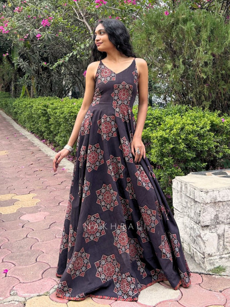 Black Spaghetti Long Cotton Maxi Dress