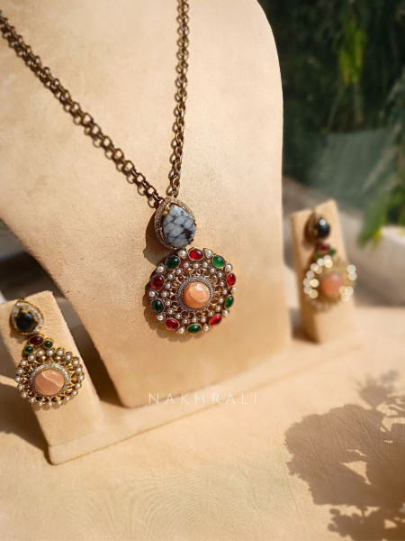 Anaire Long Heritage Necklace Set