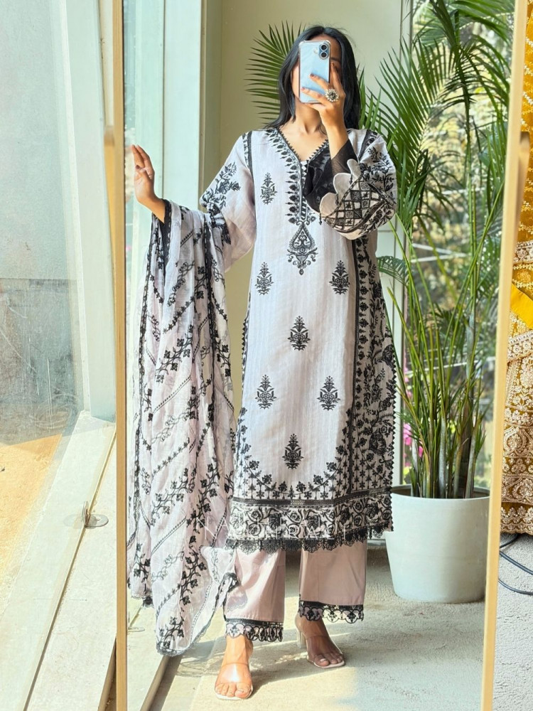 Image of Shwet Shyam Light Pink Suit Set with Black Thread Embroidery