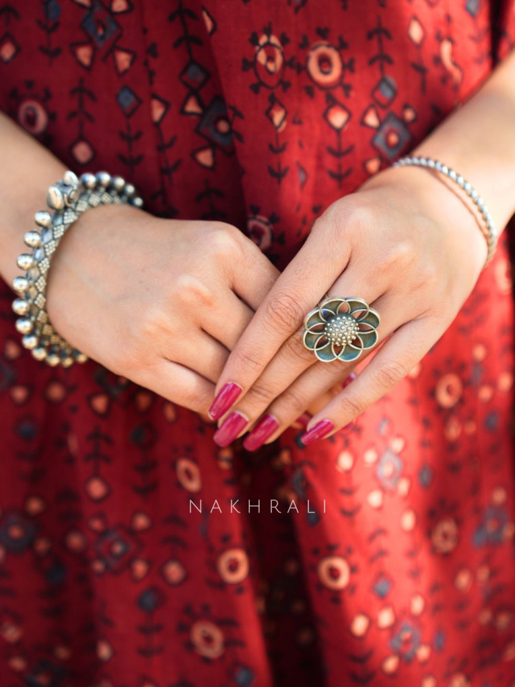 Image of Nyra Petal Oxidised Ring