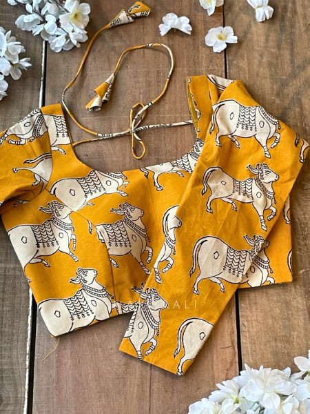 Nandi Yellow Cotton Printed Blouse