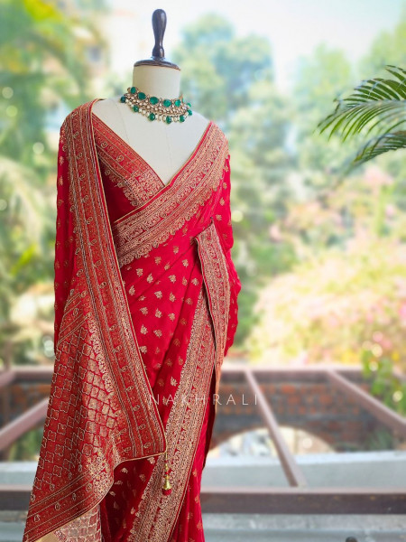 Ratnavali Red Georgette Silk Saree with Woven Border