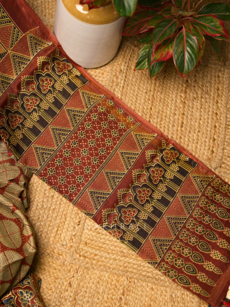 Ishq Pech Brown Cotton Silk Printed Saree