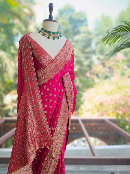 Ratnavali Magenta Georgette Silk Saree with Woven Border