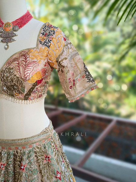 Kachhi dori Beige Lehenga Set with Sequin Thread Embroidery