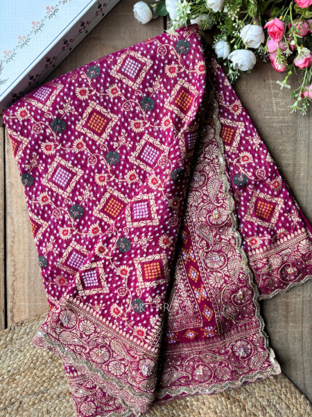 Nayan-noor wine Bandhani Saree with Zari Weave