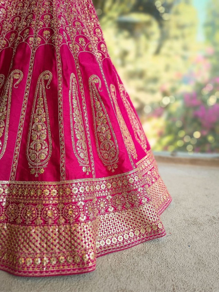 Meera Magenta Zari Sequin Lehenga Set