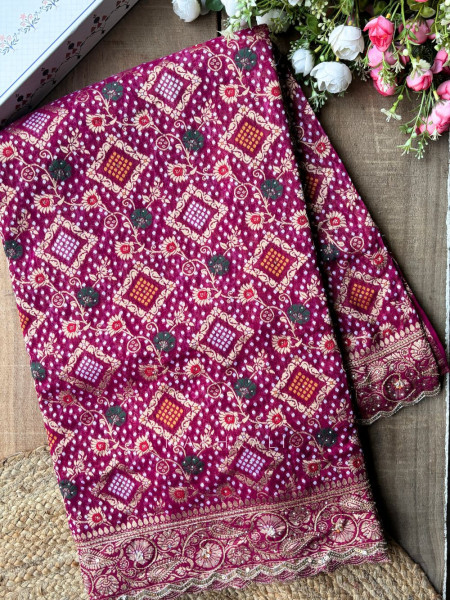 Nayan-noor wine Bandhani Saree with Zari Weave