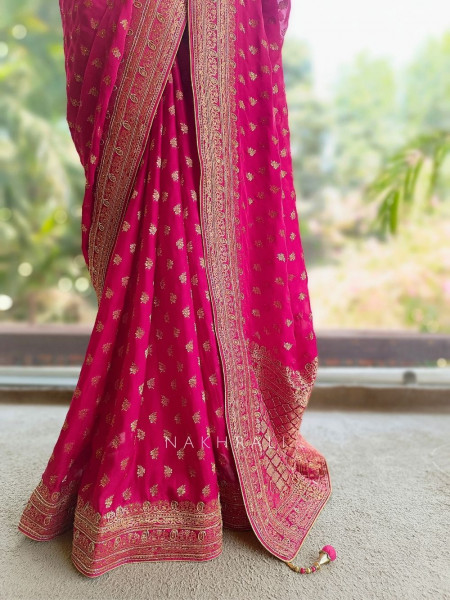Ratnavali Magenta Georgette Silk Saree with Woven Border