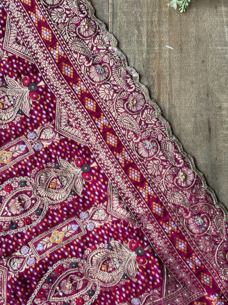 Nayan-noor wine Bandhani Saree with Zari Weave