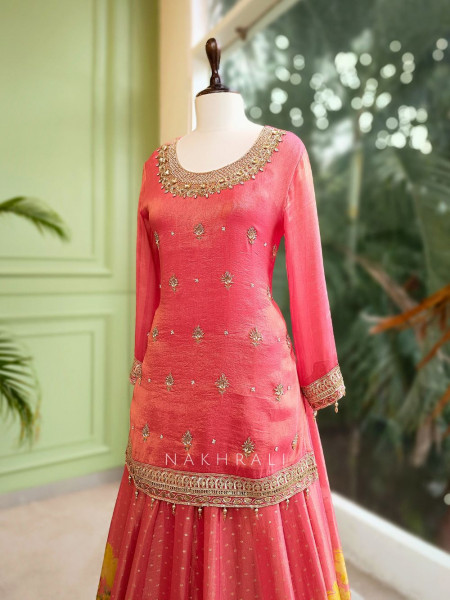 Sunhera Gajari Silk Kurta & Skirt Set with Zari Zardozi Work
