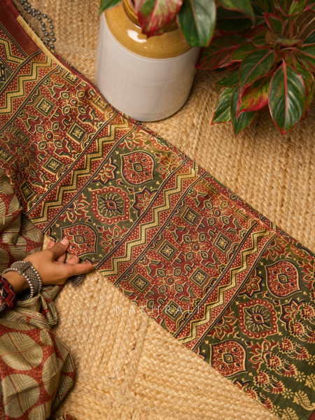 Ishq Pech Green Cotton Silk Printed Saree