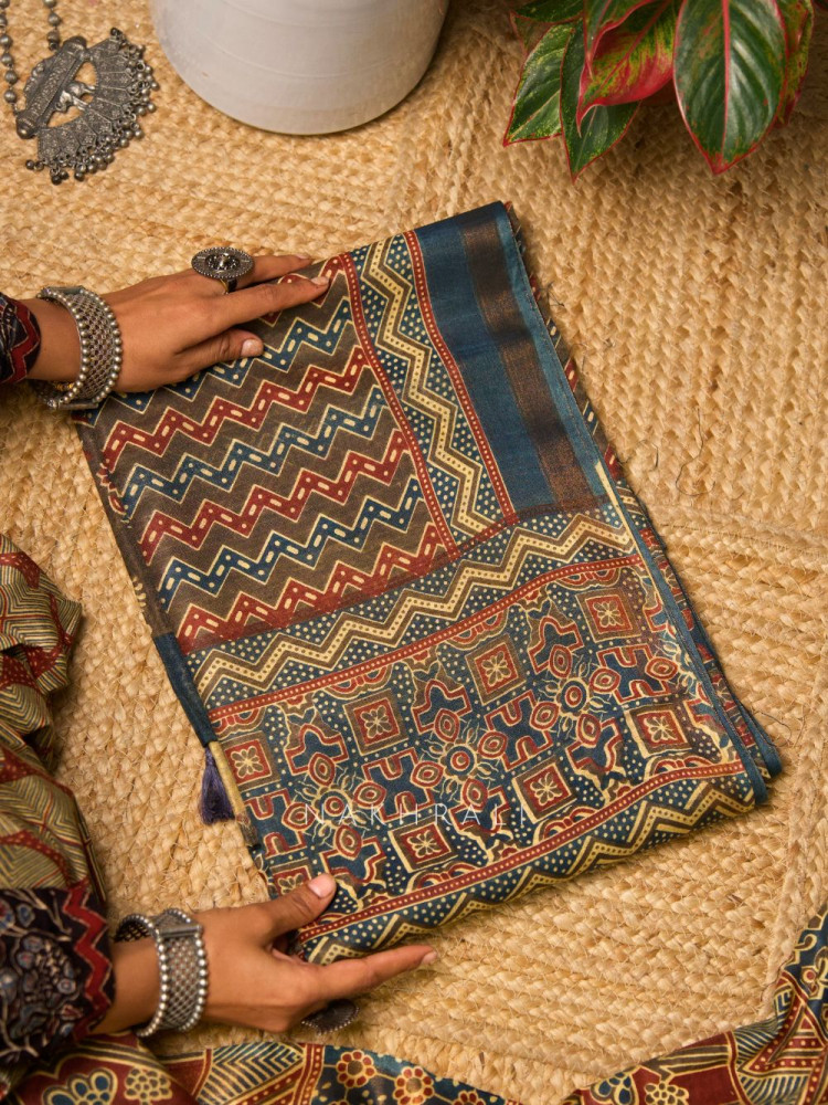 Image of Ishq Pech Blue Cotton Silk Printed Saree