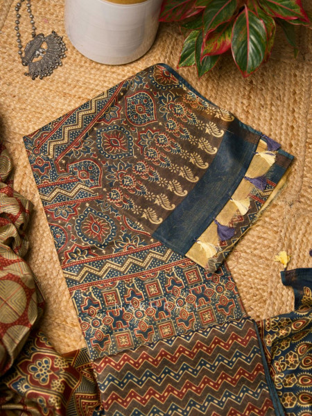 Ishq Pech Blue Cotton Silk Printed Saree
